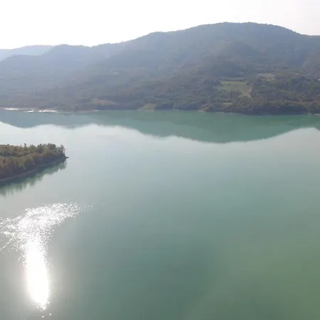 Belvedere Krusvari Διαμέρισμα *